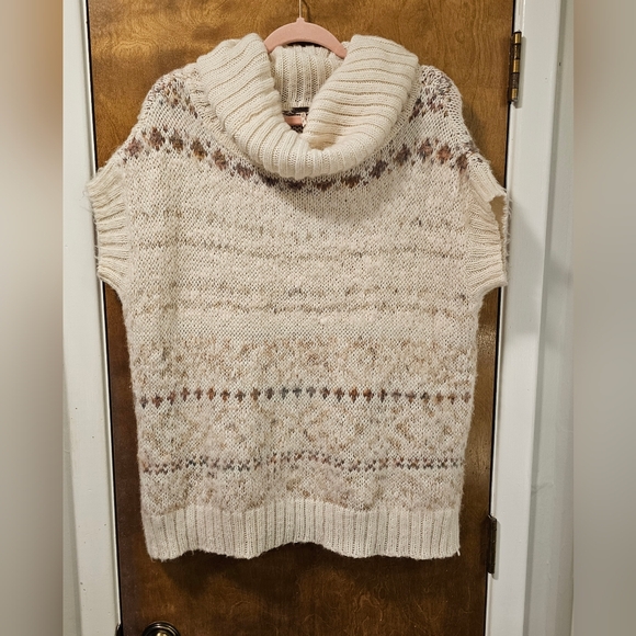 Free People women’s Snow Bunny Fair Isle cowl neck sweater. Size XS Oversized - Picture 4 of 15